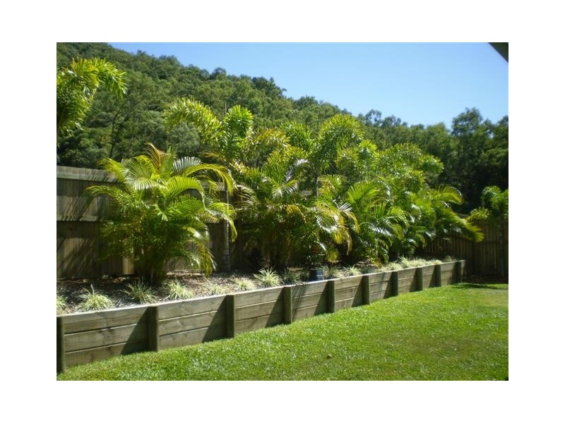 23 SECLUSION DRIVE, Palm Cove QLD 4879