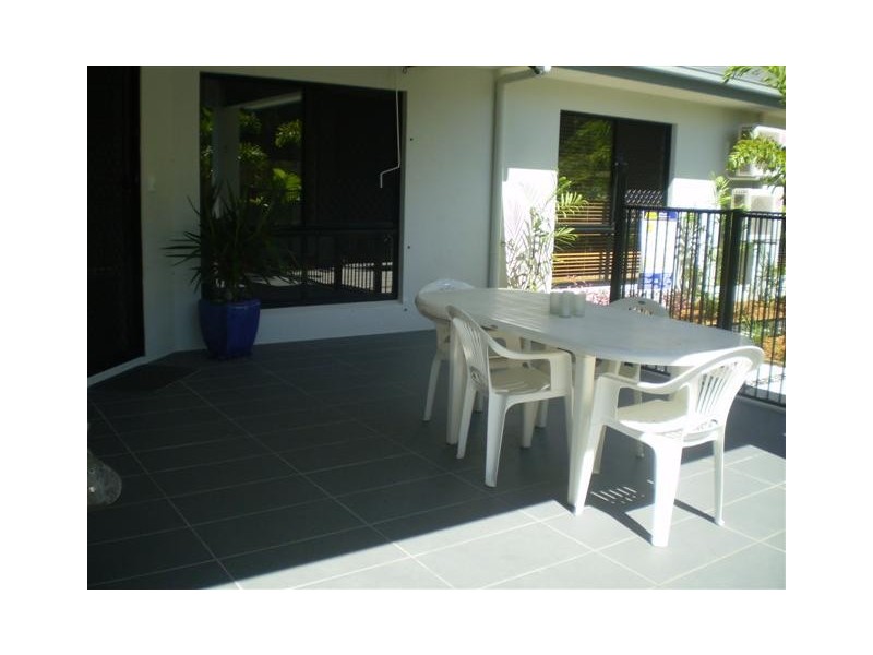 23 SECLUSION DRIVE, Palm Cove QLD 4879