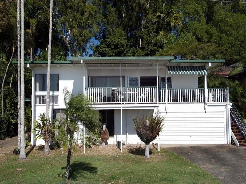 23 ARLINGTON ESPLANADE, CLIFTON BEACH, Cairns QLD 4870