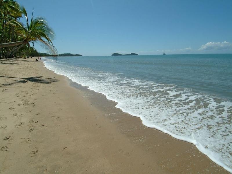 23 ARLINGTON ESPLANADE, CLIFTON BEACH, Cairns QLD 4870