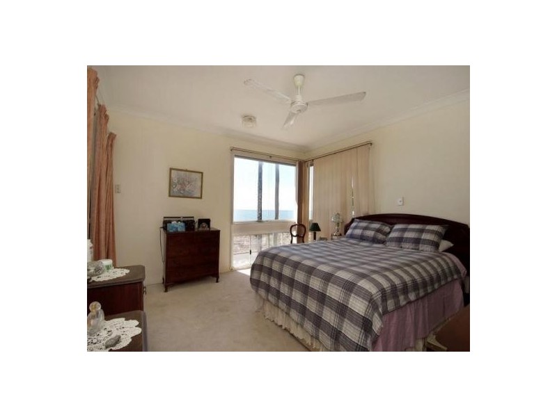 23 ARLINGTON ESPLANADE, CLIFTON BEACH, Cairns QLD 4870