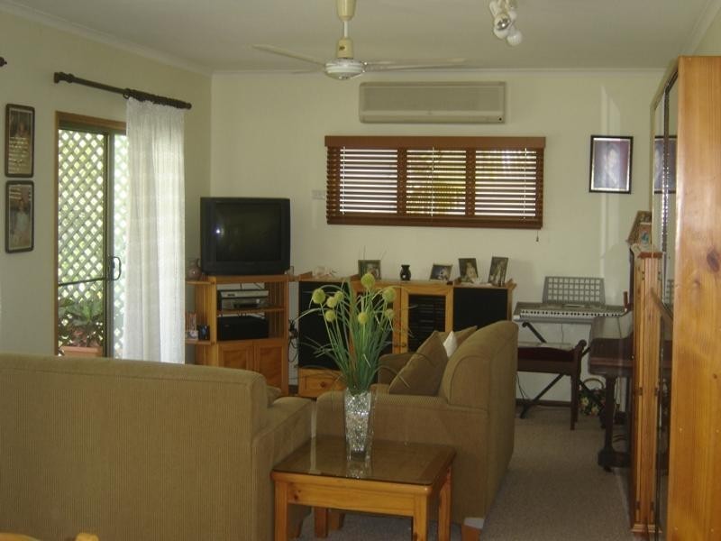 93 UPOLU ESPLANADE, Clifton Beach QLD 4879