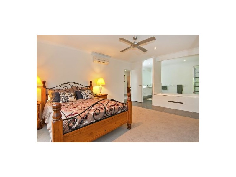 52 BILGOLA DRIVE, Kewarra Beach QLD 4879