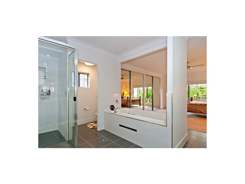 52 BILGOLA DRIVE, Kewarra Beach QLD 4879