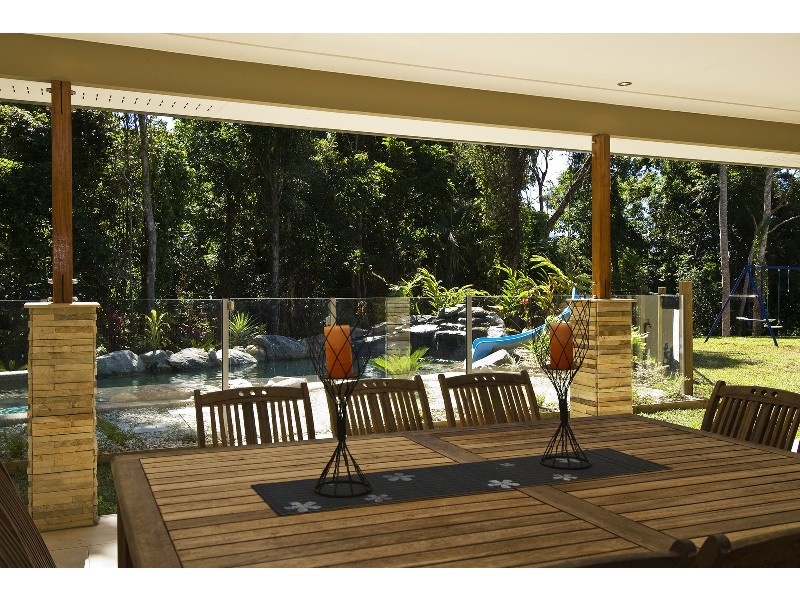 74 LEONARDS ACCESS, KEWARRA BEACH, Cairns QLD 4870