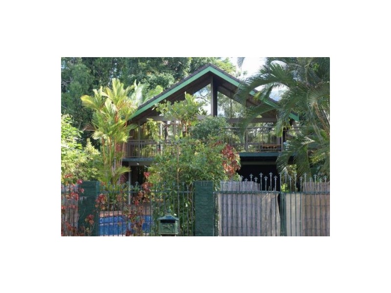 117 ARLINGTON ESPLANADE, CLIFTON BEACH, Cairns QLD 4870