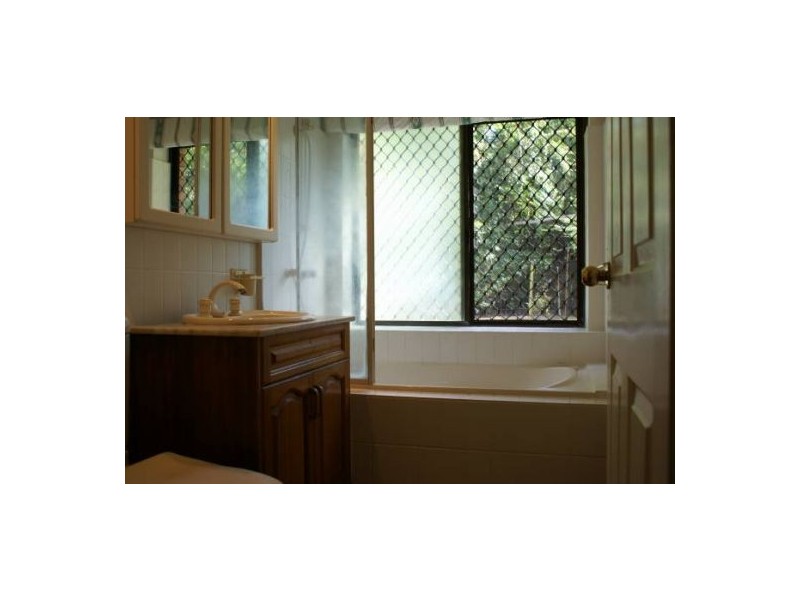 117 ARLINGTON ESPLANADE, CLIFTON BEACH, Cairns QLD 4870