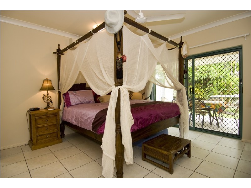 3 SANDALWOOD STREET, Kewarra Beach QLD 4879