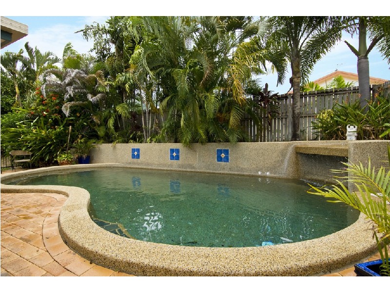 3 SANDALWOOD STREET, Kewarra Beach QLD 4879