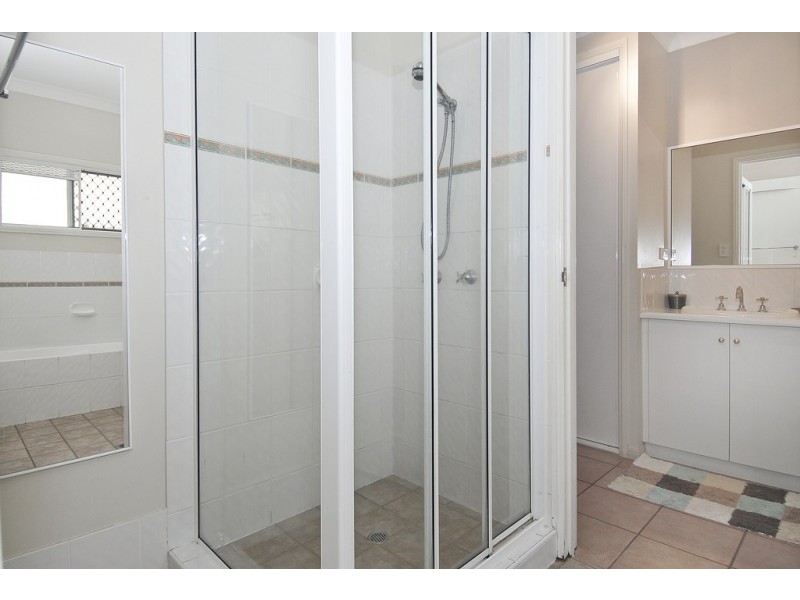 Kewarra Beach QLD 4879