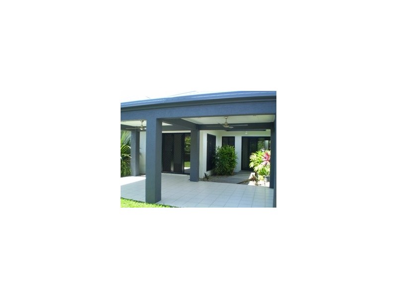 3 FRANKLIN CL, Clifton Beach QLD 4879