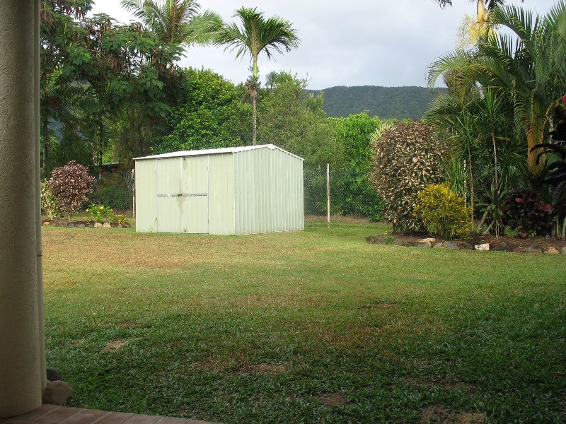 Kewarra Beach QLD 4879