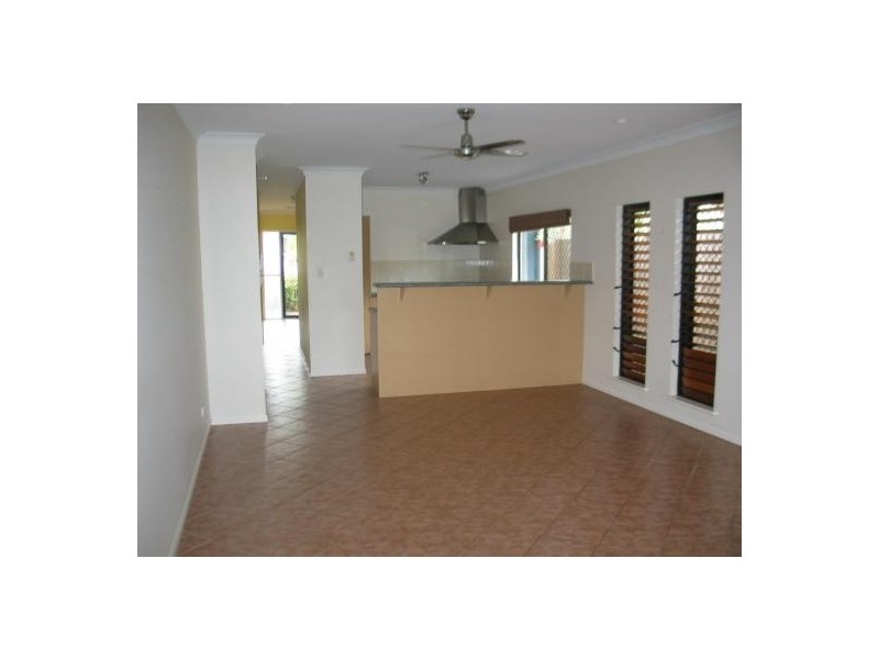 4 Kirra Close, Kewarra Beach QLD 4879
