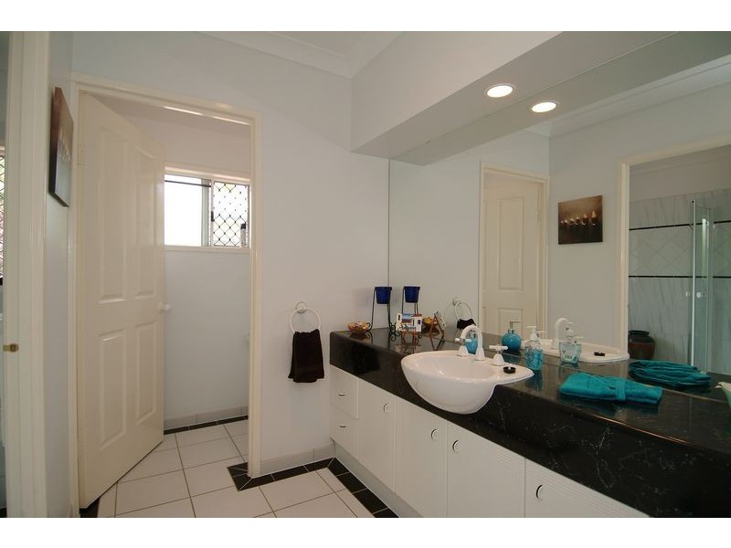3 MELISSA CLOSE,, Clifton Beach QLD 4879