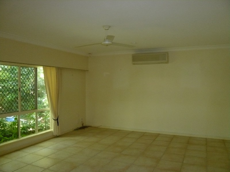 Clifton Beach QLD 4879