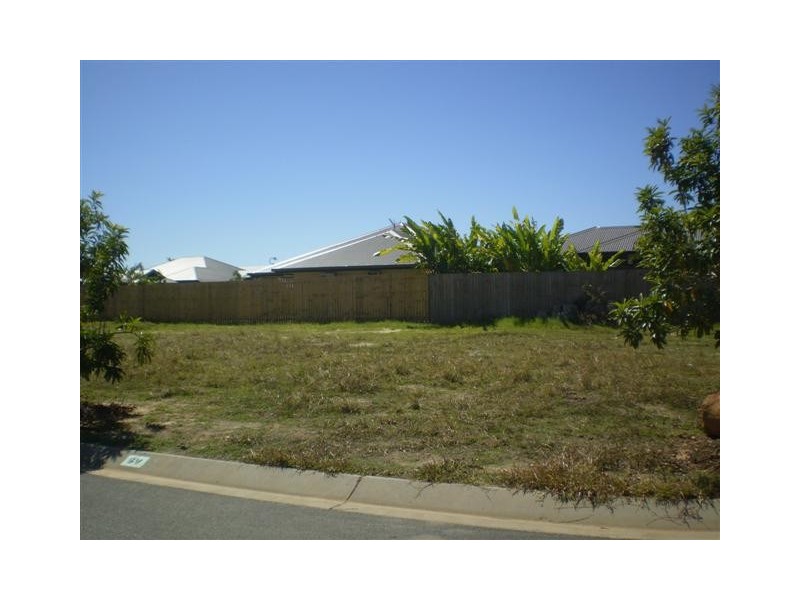 1 VALLA CLOSE, Kewarra Beach QLD 4879