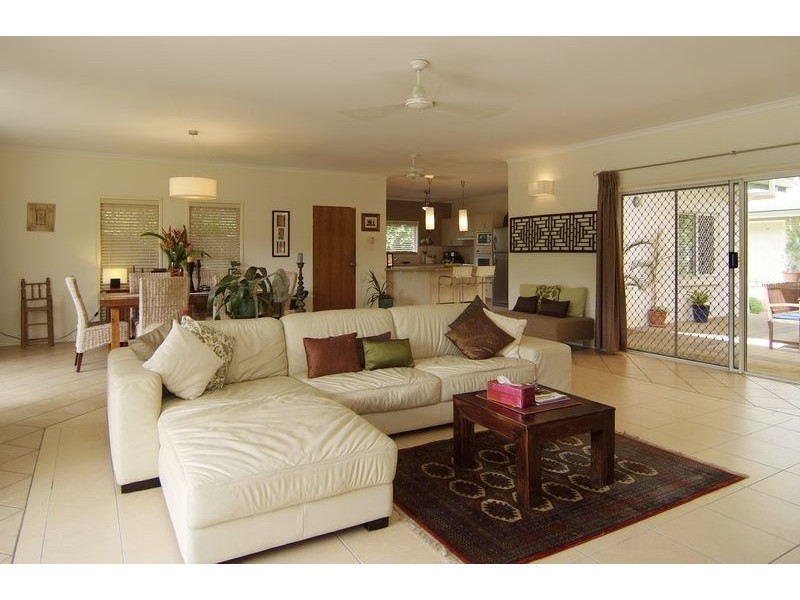 Kewarra Beach QLD 4879