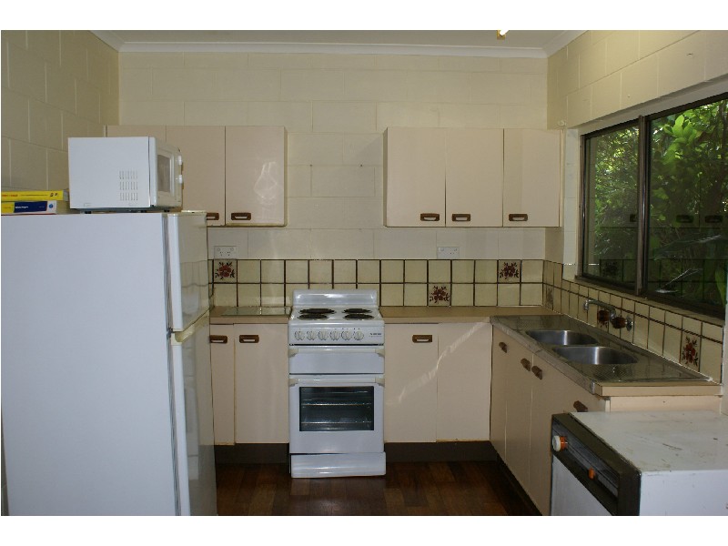 U1 & 2, 4 AGINCOURT CLOSE, Clifton Beach QLD 4879