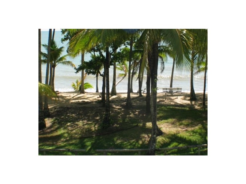 U1 & 2, 4 AGINCOURT CLOSE, Clifton Beach QLD 4879