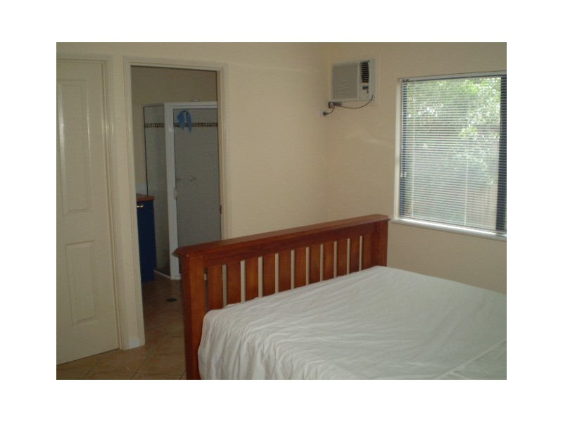 Kewarra Beach QLD 4879