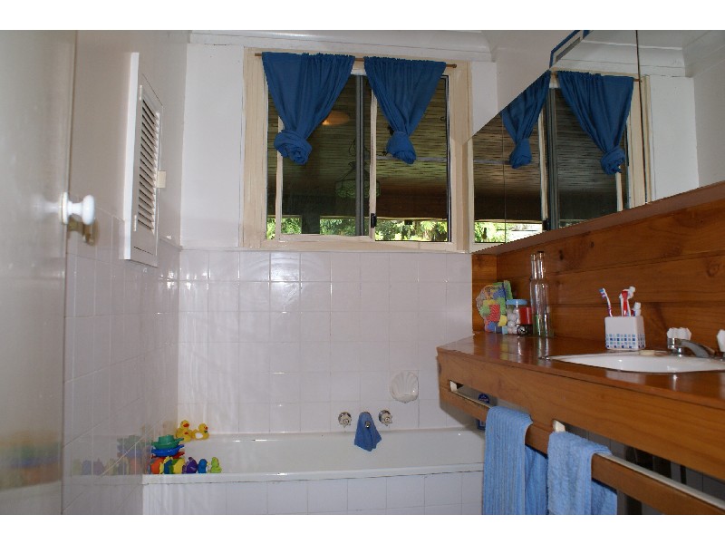 32 MERRYBROOK STREET, Freshwater QLD 4870