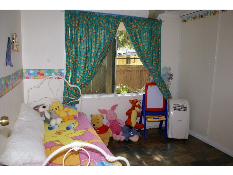 32 MERRYBROOK STREET, Freshwater QLD 4870