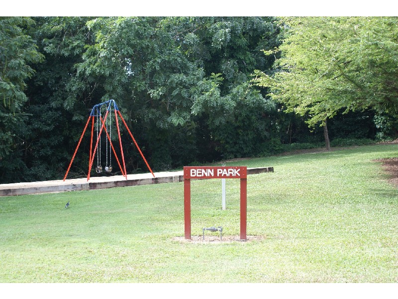 32 MERRYBROOK STREET, Freshwater QLD 4870