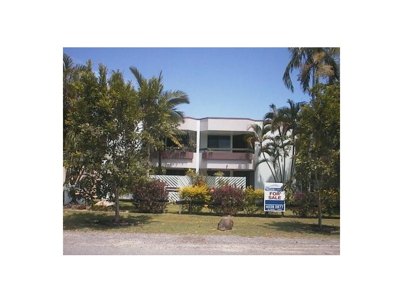 4/12 CLIFTON RD, Clifton Beach QLD 4879