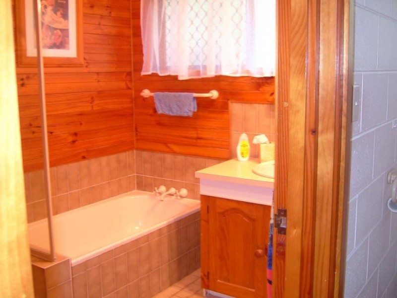 Clifton Beach QLD 4879