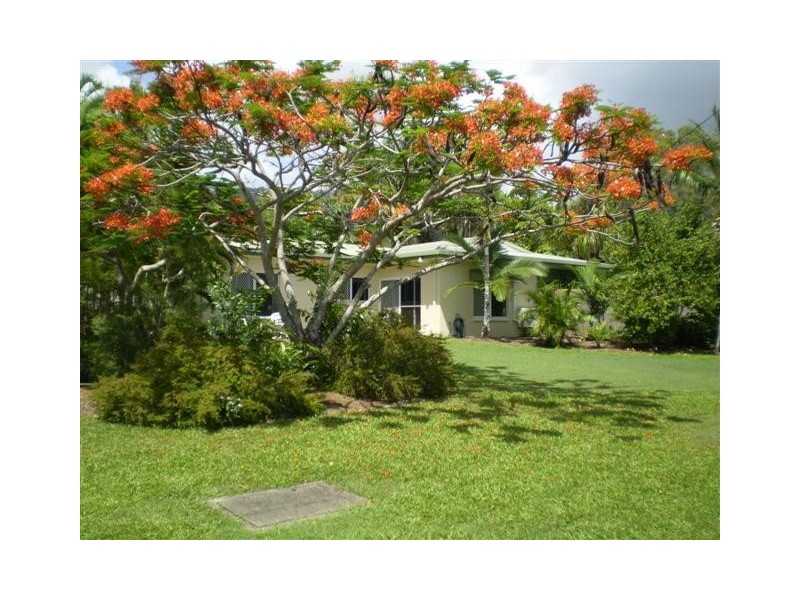 1 AGINCOURT CLOSE, Clifton Beach QLD 4879