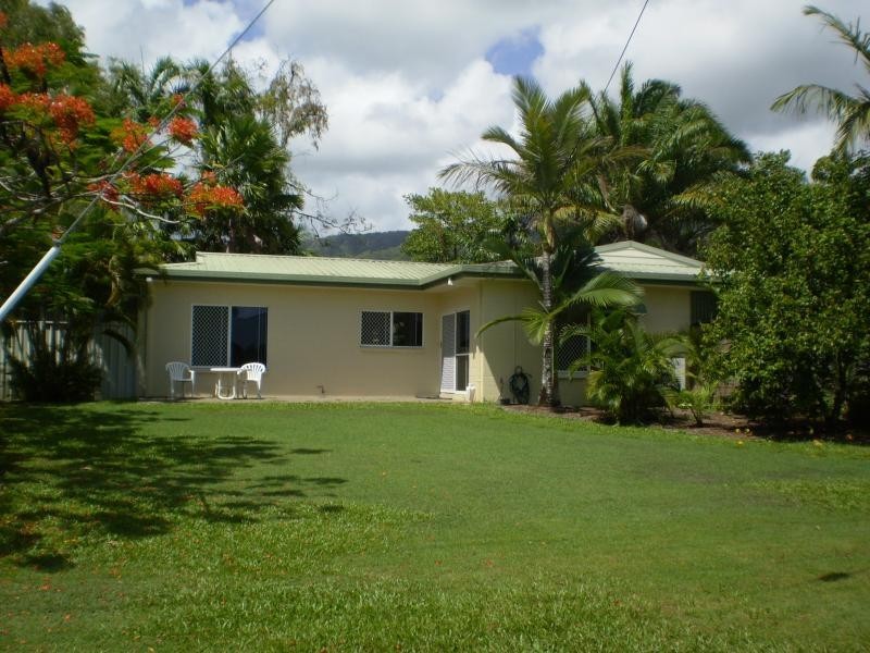 1 AGINCOURT CLOSE, Clifton Beach QLD 4879