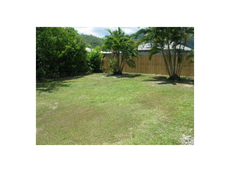 1 MIARA CLOSE, Kewarra Beach QLD 4879