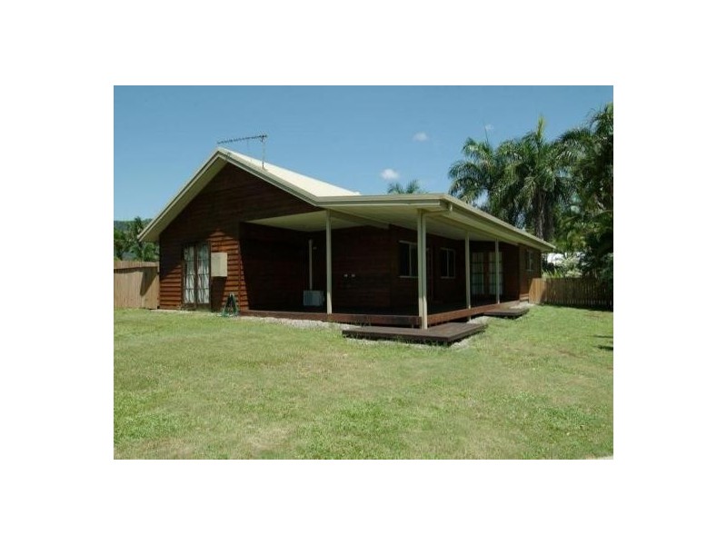 Kewarra Beach QLD 4879