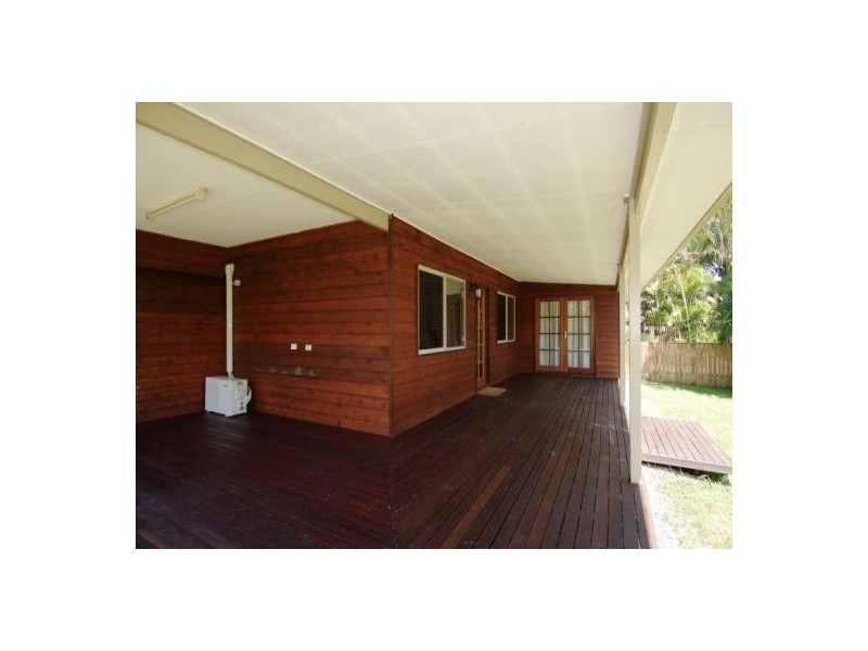 Kewarra Beach QLD 4879