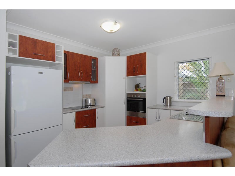 26 SECLUSION DRIVE, Palm Cove QLD 4879