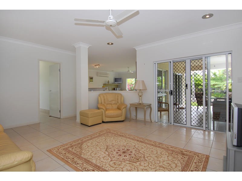 26 SECLUSION DRIVE, Palm Cove QLD 4879