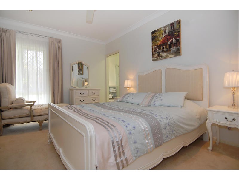 26 SECLUSION DRIVE, Palm Cove QLD 4879