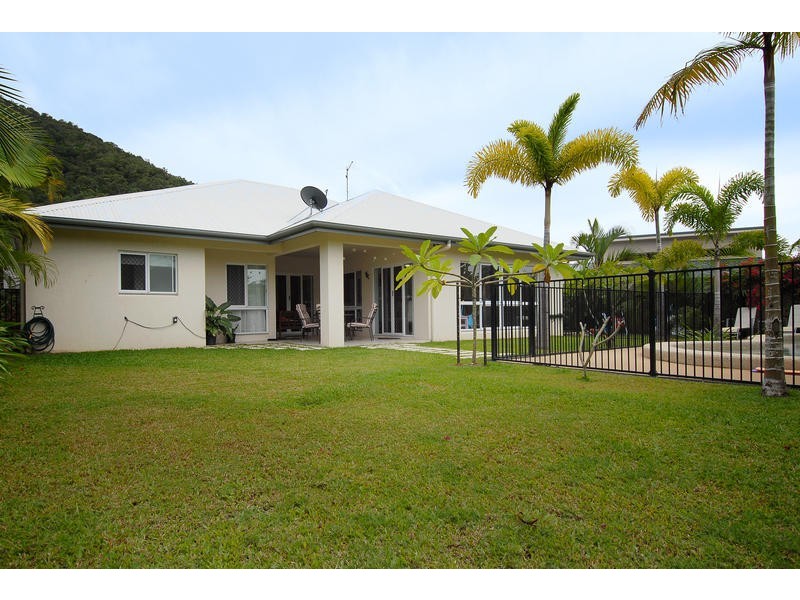26 SECLUSION DRIVE, Palm Cove QLD 4879