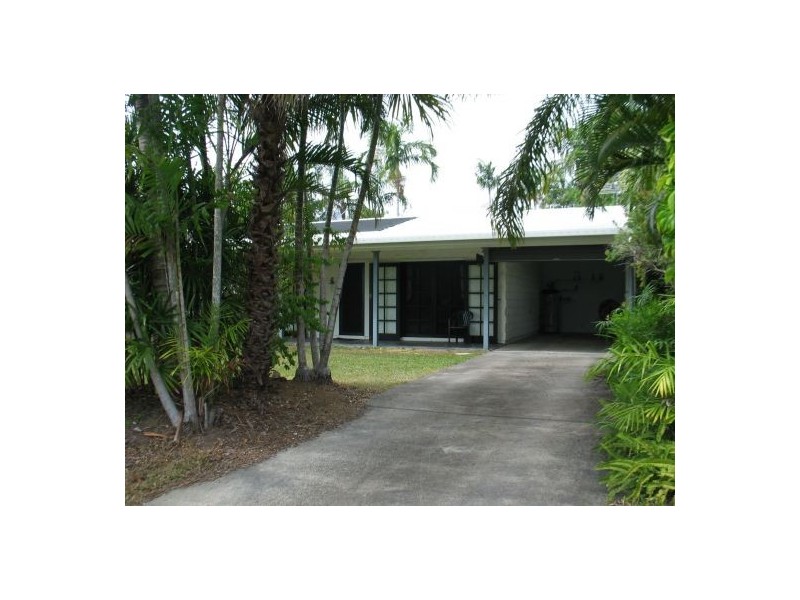 8 QUEENSCLIFF CLOSE, Kewarra Beach QLD 4879