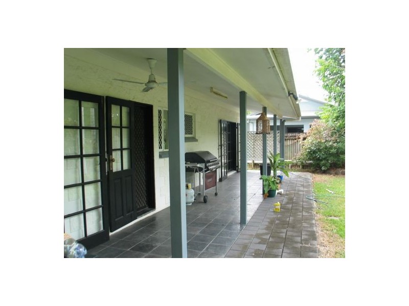 8 QUEENSCLIFF CLOSE, Kewarra Beach QLD 4879