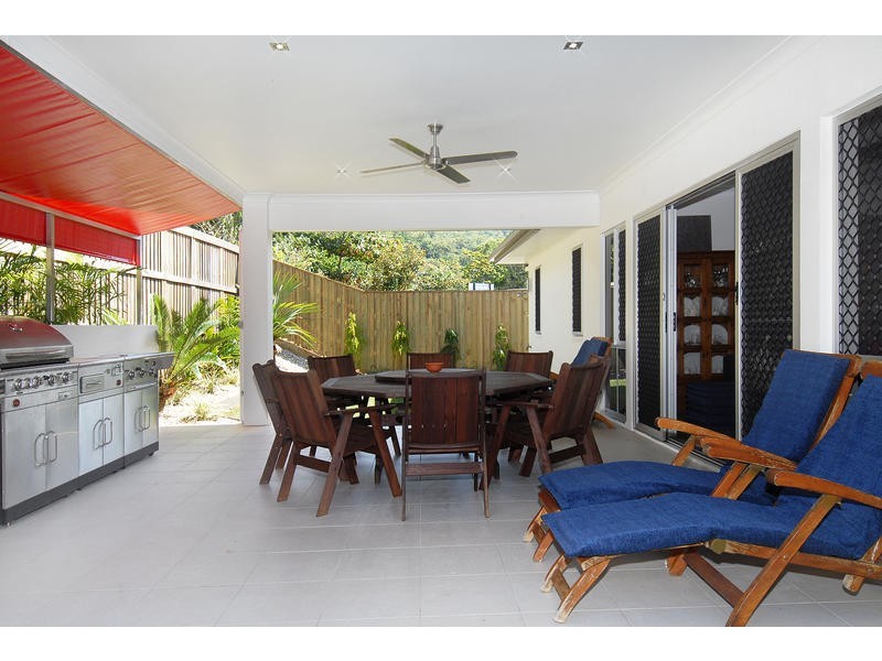 31 MULLER STREET,, Palm Cove QLD 4879