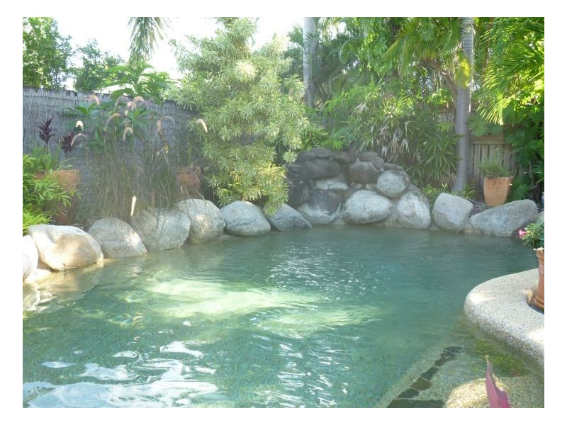 6 Squeaky Close, Kewarra Beach QLD 4879