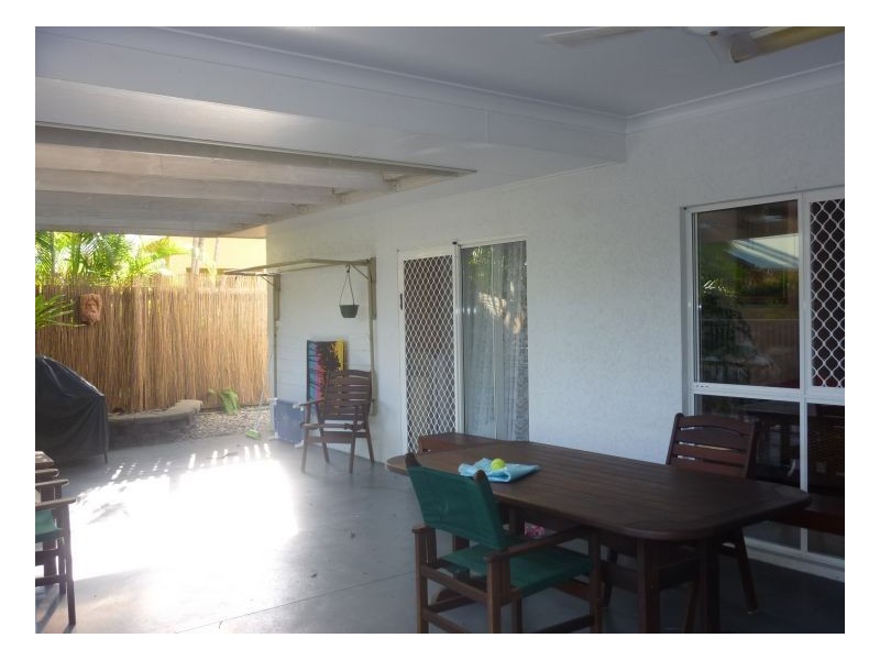 6 Squeaky Close, Kewarra Beach QLD 4879