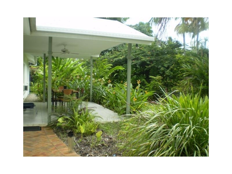 MICHAELMAS CLOSE, Clifton Beach QLD 4879