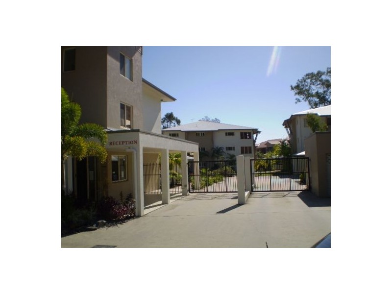 13/1804 Captain Cook Highway, Clifton Beach QLD 4879