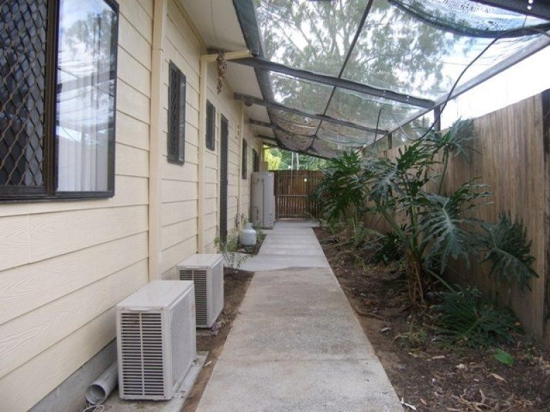 Holloways Beach QLD 4878