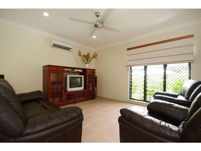 Kewarra Beach QLD 4879