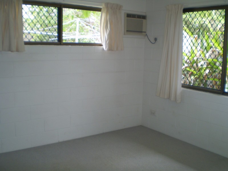 Clifton Beach QLD 4879