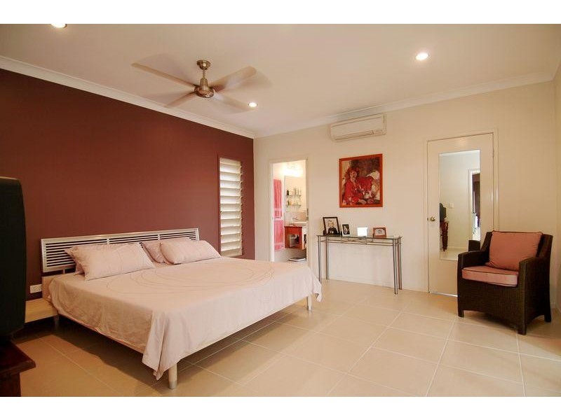 18 BILGOLA DRIVE, Kewarra Beach QLD 4879