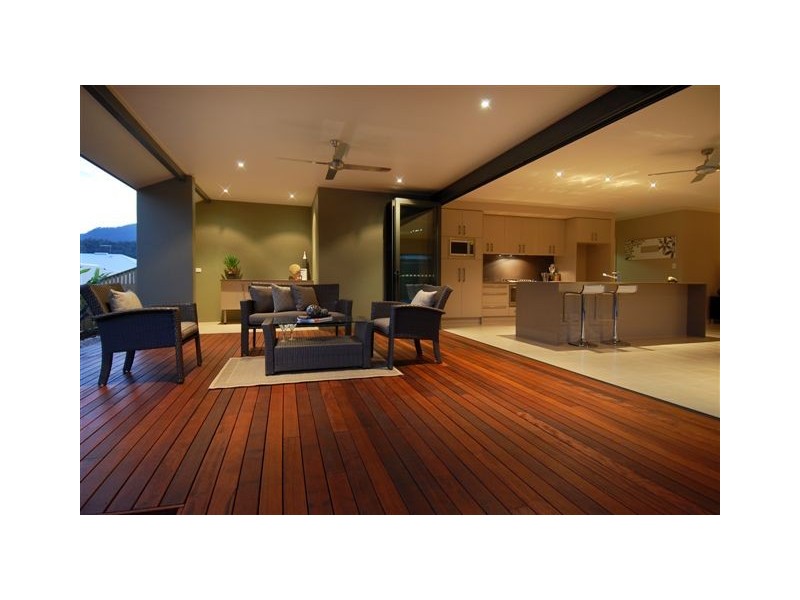 20 PORT CLOSE, Trinity Beach QLD 4879
